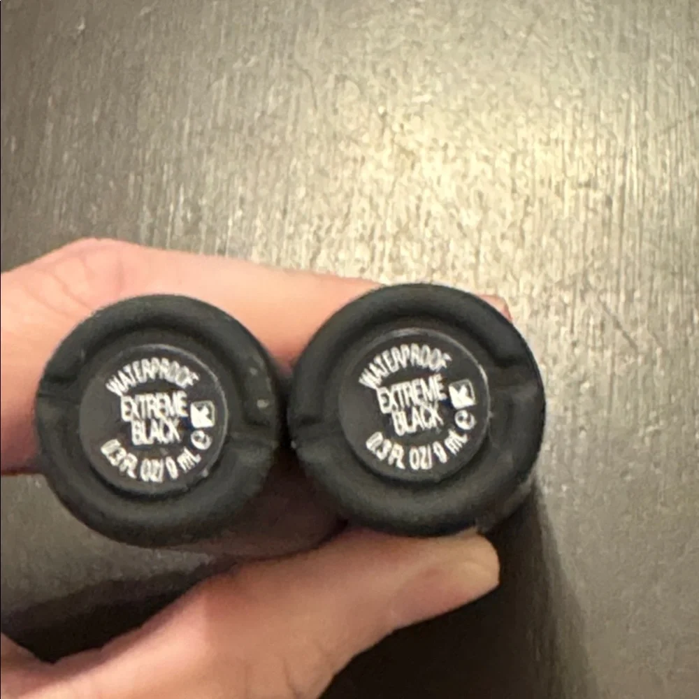 (2) New COL-LAB The Works Wow Effect All-in-One Mascara Extreme Black Waterproof